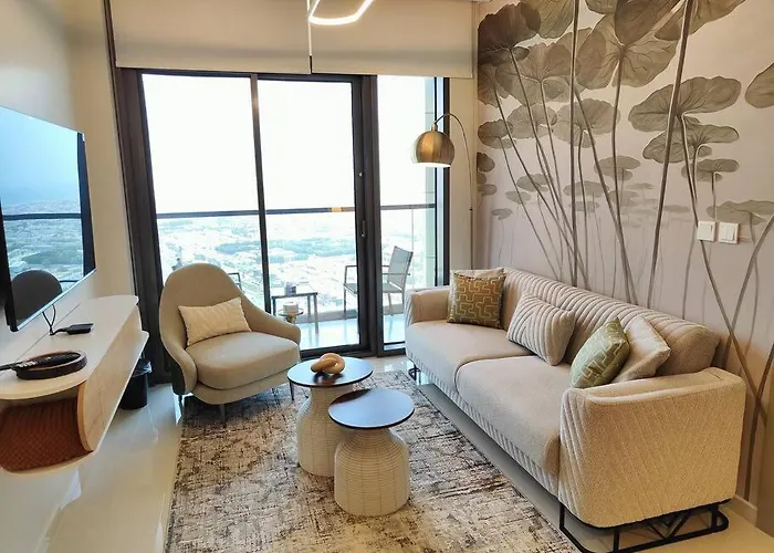 Upgraded Downtown Dubai 2 Bd